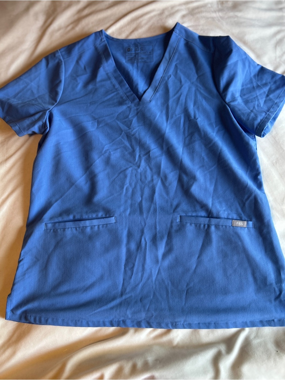 Figs Blue Women’s 2 pocket V-Neck Scrub Top
